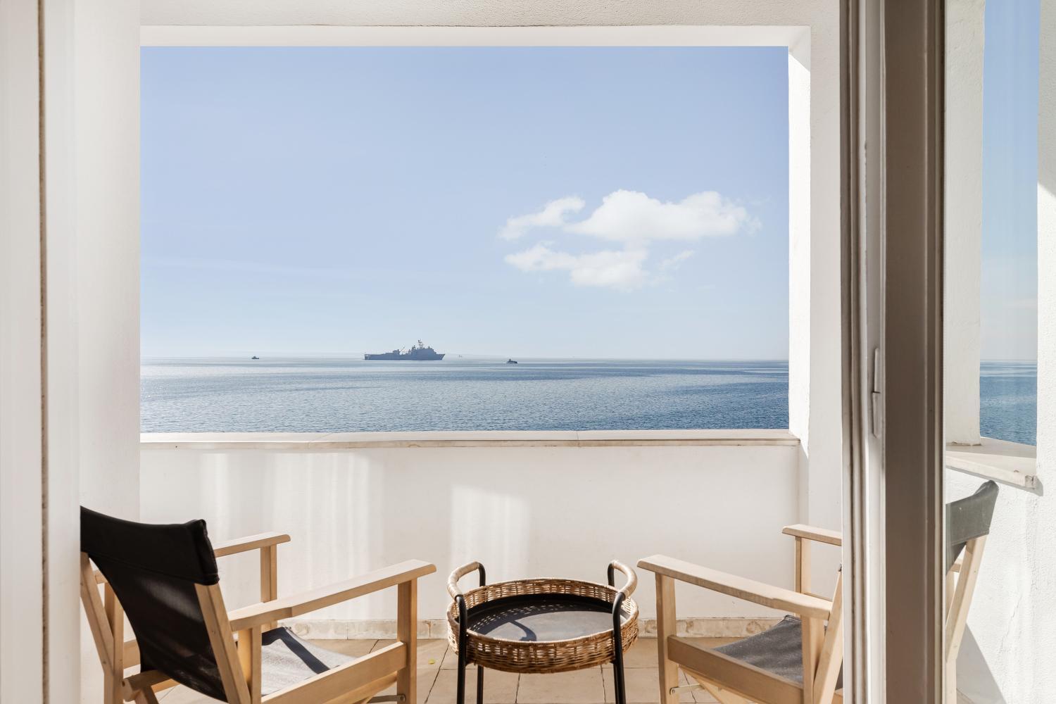 Infinity & Beyond By Halu! - Seafront Appartamento