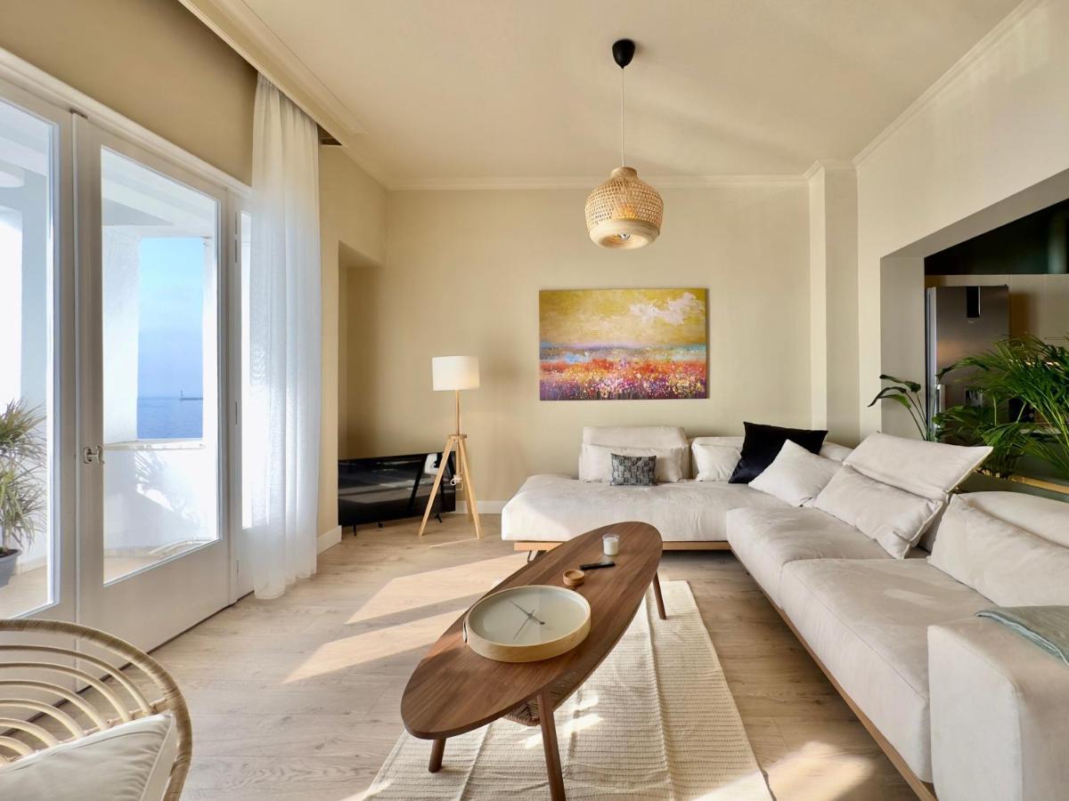 Infinity & Beyond By Halu! - Seafront Daire Selanik
